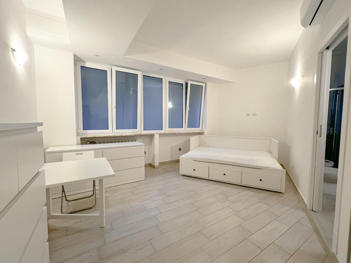 Confortable And Centrally Milan Flat Exterior photo